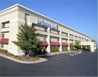 La Quinta By Wyndham Airport Hershey Hotel 3*